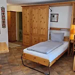 Chesa Bellaval, Haus Rizza 1 1 2-zimmerwohnung *